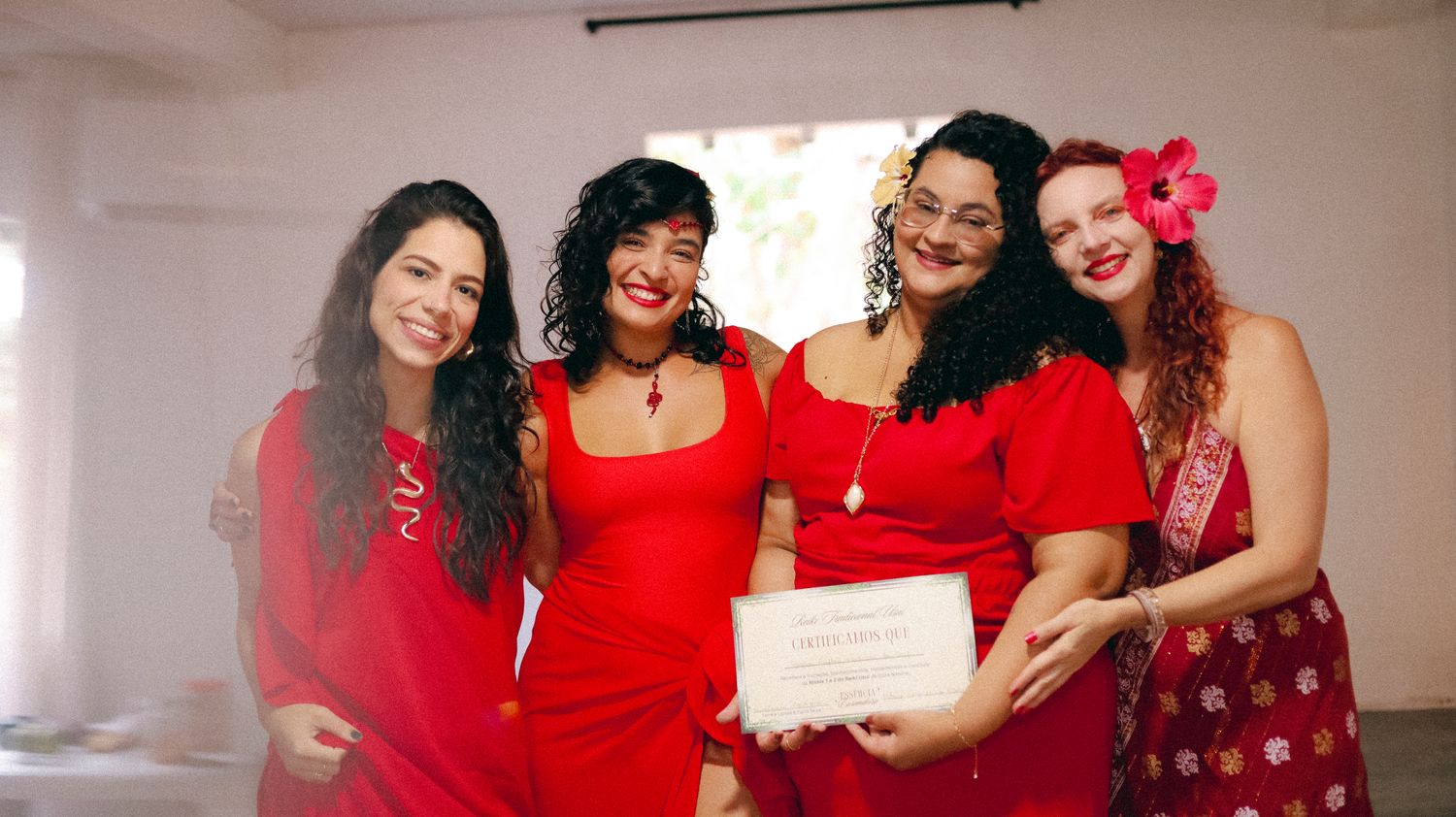 Mulher iniciada no Reiki